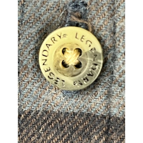 Legendary Whitetails Plaid Flannel Button down Shirt, Men's Size Large - Picture 14 of 15